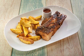 Costillas porción con papas