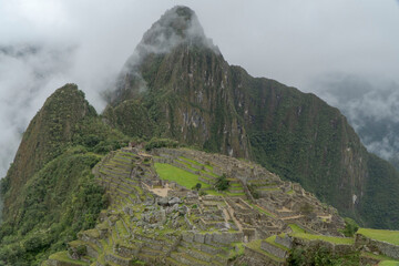 Panoramica del sitio arqueologico de Machu Picchu, en Cusco, Peru. 
