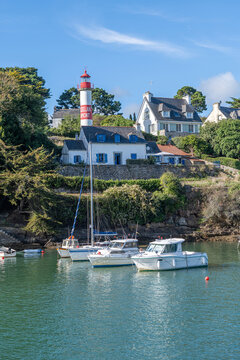 Picturesque harbor of Doeland in French Brittany