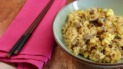 riz sauté au boeuf , Champignons Shiitaké et légumes