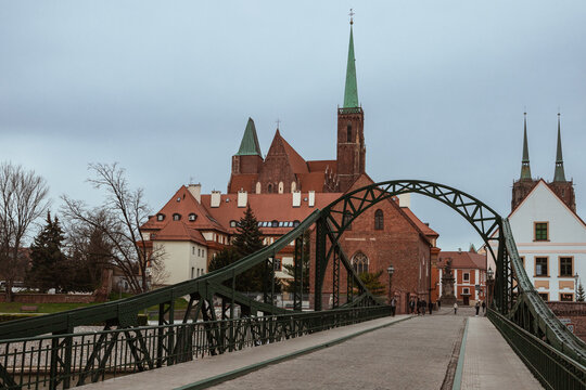 Wroclaw Cathedral, Collegiate Church of the Holy Cross and St. Bartholomew © Belus