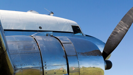 avion transport ancien
