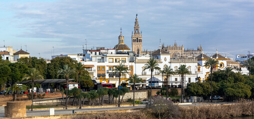 catedral de Sevilla, la Giralda y la plaza de toros de la maestranza