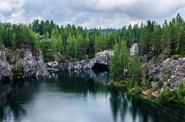 Fototapeta na wymiar Karelia Ruskeala marble canyon in summer