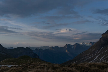 Obraz premium Morning hour in a quiet bernese valley