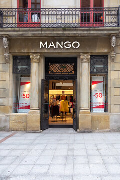 Mango shop on Calle Corrida