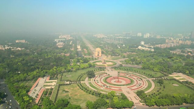 Delhi: Aerial view of capital city of India, iconic landmark India Gate (All India War Memorial) - landscape panorama of South Asia from above