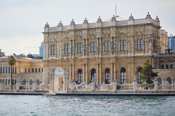Obraz na płótnie Canvas Scenic city view across Bosphorus strait in Istanbul, Turkey