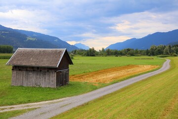 Obraz premium Gailradweg long-distance bicycle route in Gailtal region in Carinthia, Austria.