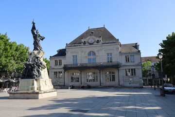 Le théâtre, vue de l'extérieur, ville de Saint Dizier, département de la Haute Marne, France