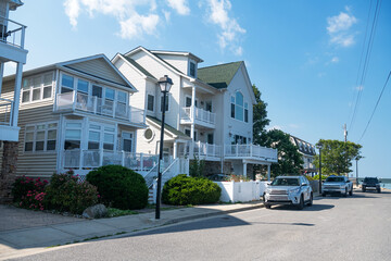 Fototapeta na wymiar Boardwalk and Chesapeake Bay homes in North Beach, Maryland.