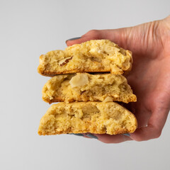 Macadamia nut cookies 