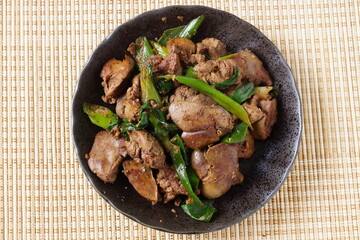 九条ネギとレバー炒め