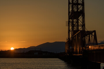 Fototapeta premium 昇開橋の夕景