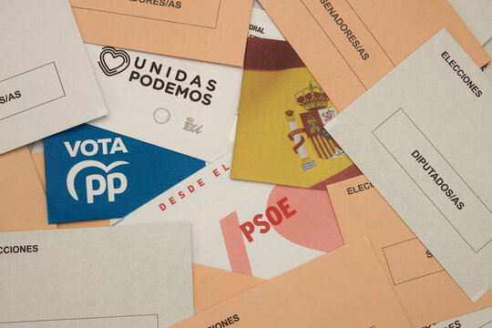 Electoral propaganda along with electoral envelopes for representatives in the Spanish courts