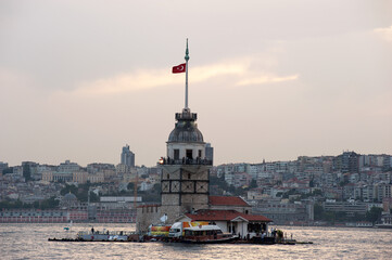 Fototapeta premium The Maiden's Tower is a historical place in Istanbul and adds a different beauty to the Istanbul skyline.