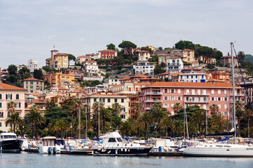 Fototapeta na wymiar Beautiful view of Spezia town, colorful houses traditional Italian architecture, Liguria, Italy