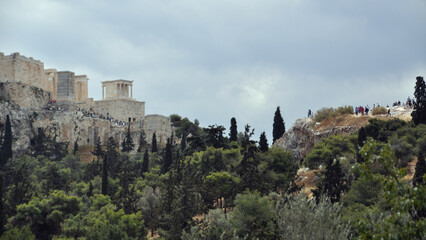 Fototapeta na wymiar Areópago y Acrópolis de Atenas