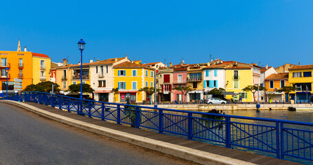 Fototapeta na wymiar View on canal at old village of Martigues at the french riviera, France