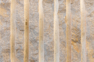 Restos del corte realizado en una roca de mármol, textura - obrazy, fototapety, plakaty