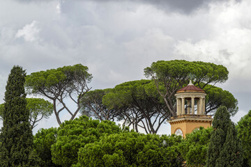 Eglise dans la villa Borghèse à Rome