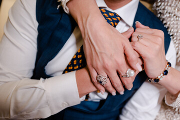 close up of hands holding hands