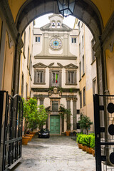 Obraz premium Building facade in Palazzo Ricca in the city center in Napoli Italy