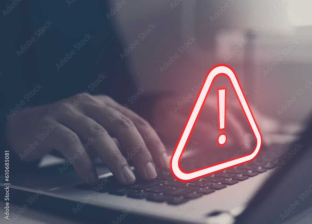 Aufkleber user showing warning accessing malicious cyber attack virus software or threat to hack online networ