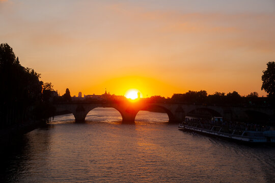 Pont Royal at sunset, Paris