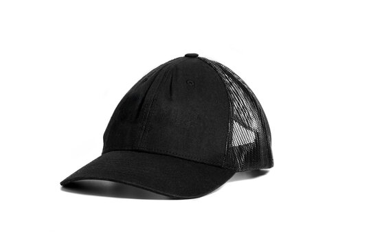 Mockup gorra negra básica, fondo blanco.