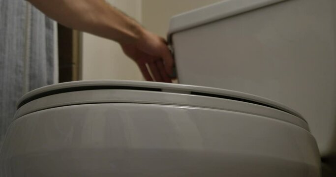 Toilet Seat Closing