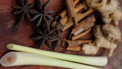 herbal spice star anise cinnamon lemon grass gingger health 