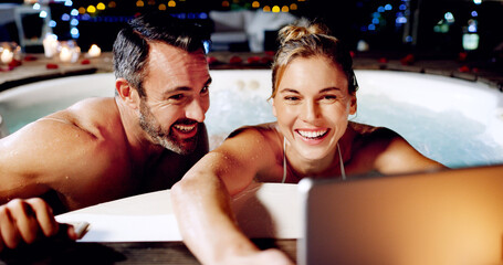 Tablet, selfie and couple in hot tub at spa for holiday, romantic vacation and weekend getaway....