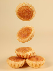 Coconut cakes in the shape of egg tarts, delicious snacks