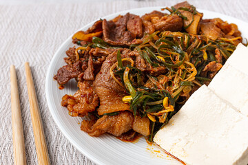 Tofu and Stir-fried Red Pepper Paste Pork