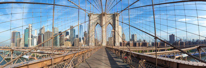 Obraz na płótnie Canvas Brooklyn Bridge in New York City skyline of Manhattan with World Trade Center skyscraper panorama in the United States