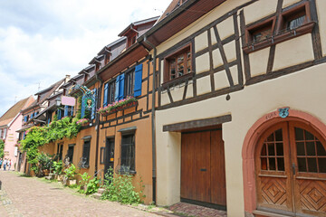 Fototapeta na wymiar Street in Eguisheim, Alsace, France 