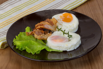 Breakfast with egg and bacon