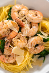 Garlic Shrimp Pasta with Spinach