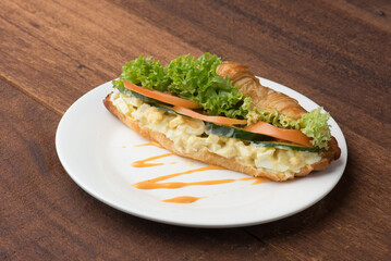 Croissant sandwich with scrambled egg