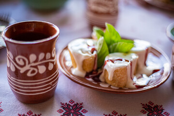 pancakes with cherries and sour cream