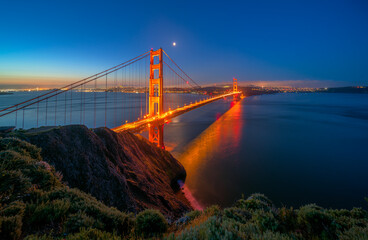 Fototapeta na wymiar Golden Gate Bridge over San Francisco Bay