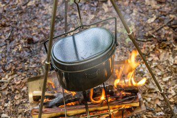 アウトドア。はんごうでごはん　rice cooker for outdoor and camping