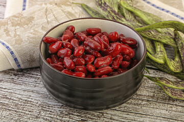 Baked red canned bean in the bowl
