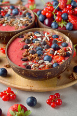 Berry smoothie bowl