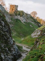 Castleton Cave Dale Castle - Peak District