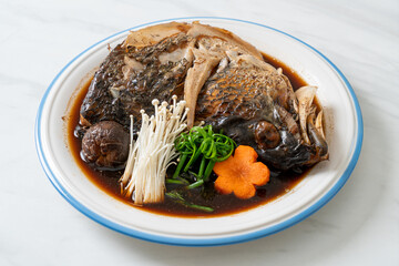 Boiled Fish Head with Soy Sauce
