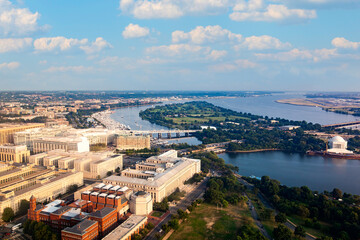 Fototapeta na wymiar aerial of Washington with potomac river, historic government buildings and greek temple,