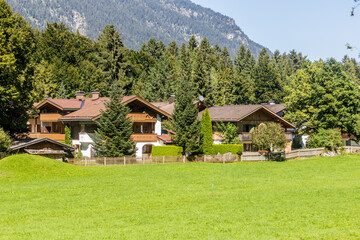 Fototapeta na wymiar Village in Loisach valley, Germany
