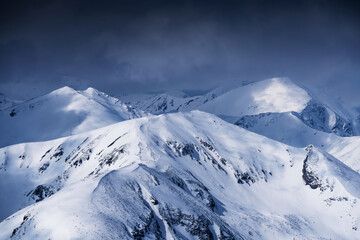 Winter paradise unfolds in the Tatra Mountains © alexugalek